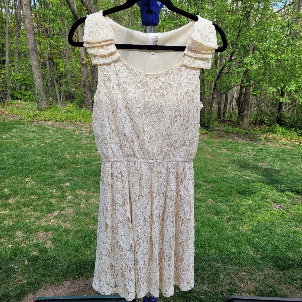 Moon Collection for Anthropologie Ivory Lace Dress size Medium